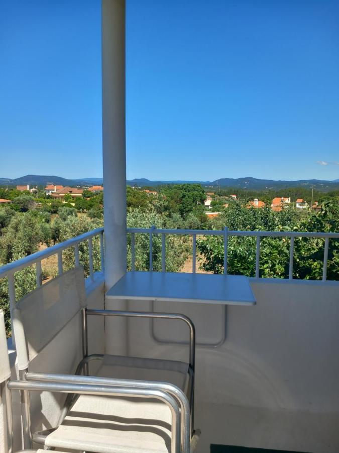 Appartement O Ninho Do Rei à Vila de Rei Extérieur photo
